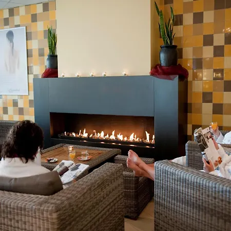 Luxurious Detached With 3 Bathrooms, In De Maasduinen Villa Arcen